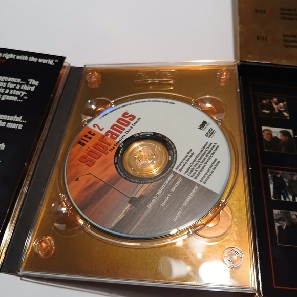 Sopranos Seasons 1,2,3 - Picture 4 of 14